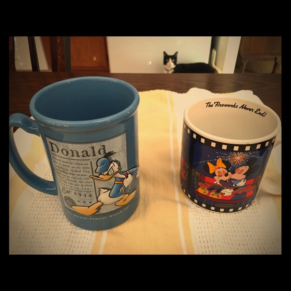 Mickey Mouse/Donald Duck coffee mugs